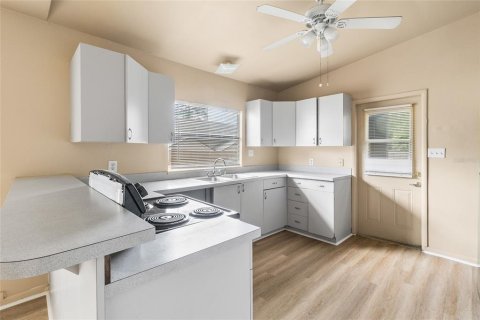 Villa ou maison à vendre à Saint Petersburg, Floride: 2 chambres, 85.93 m2 № 2408938 - photo 14
