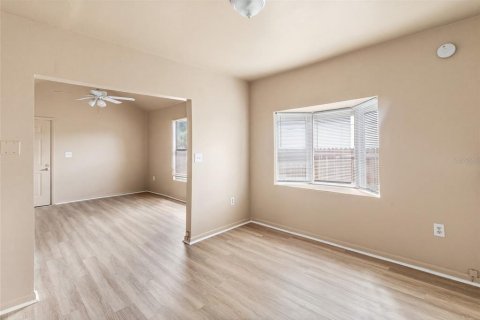 Villa ou maison à vendre à Saint Petersburg, Floride: 2 chambres, 85.93 m2 № 2408938 - photo 10