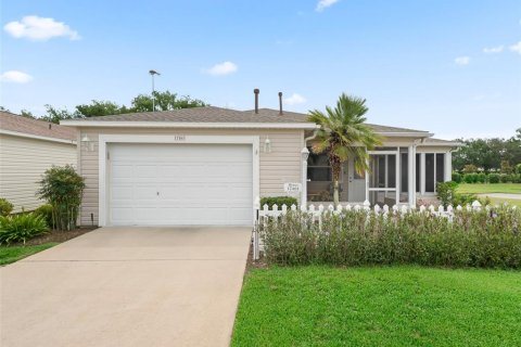 House in The Villages, Florida 2 bedrooms, 107.77 sq.m. № 1772137 - photo 6