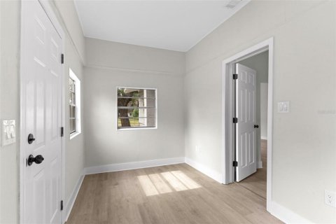 House in Lakeland, Florida 2 bedrooms, 114.46 sq.m. № 1750549 - photo 4