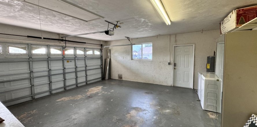 Casa en Deerfield Beach, Florida 3 dormitorios, 179.49 m2 № 1175084
