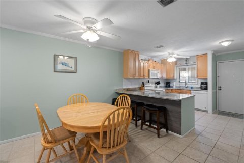 Copropriété à vendre à Sarasota, Floride: 2 chambres, 94.39 m2 № 2399172 - photo 14