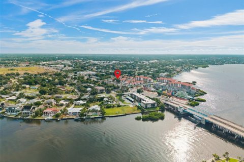 Copropriété à vendre à Sarasota, Floride: 2 chambres, 94.39 m2 № 2399172 - photo 2