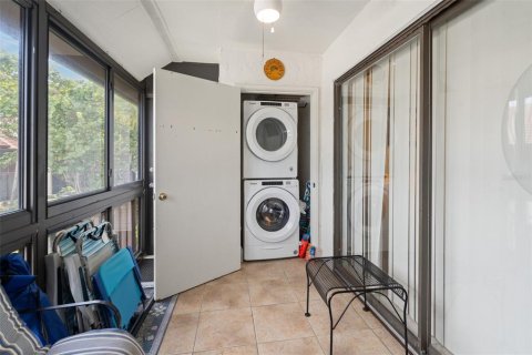 Copropriété à vendre à Sarasota, Floride: 2 chambres, 94.39 m2 № 2399172 - photo 28