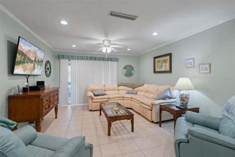 Copropriété à vendre à Sarasota, Floride: 2 chambres, 94.39 m2 № 2399172 - photo 15