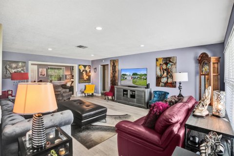 Villa ou maison à vendre à Pompano Beach, Floride: 2 chambres, 125.14 m2 № 2077851 - photo 8