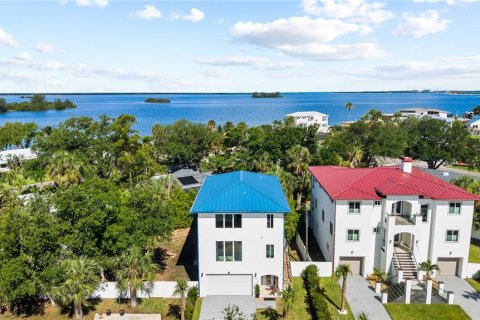 Villa ou maison à vendre à Dunedin, Floride: 3 chambres, 226.31 m2 № 2277842 - photo 8