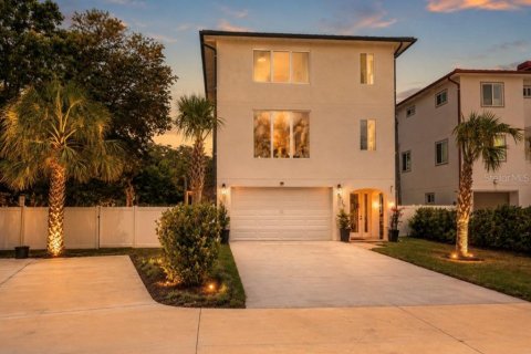 Villa ou maison à vendre à Dunedin, Floride: 3 chambres, 226.31 m2 № 2277842 - photo 9