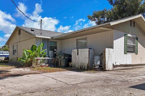 Commercial property in Venice, Florida 9 bedrooms, 148.55 sq.m. № 2205876 - photo 14