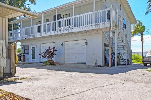 Commercial property in Venice, Florida 9 bedrooms, 148.55 sq.m. № 2205876 - photo 19