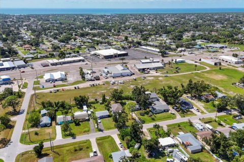 Commercial property in Venice, Florida 9 bedrooms, 148.55 sq.m. № 2205876 - photo 5