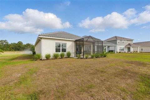 House in Sarasota, Florida 3 bedrooms, 172.89 sq.m. № 1679447 - photo 29