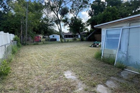 Commercial property in New Port Richey, Florida 79.15 sq.m. № 2207925 - photo 3