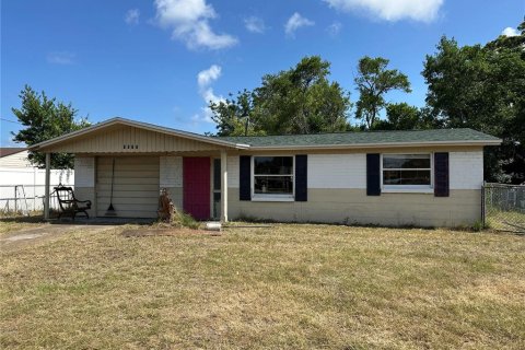 Commercial property in New Port Richey, Florida 79.15 sq.m. № 2207925 - photo 2