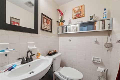 Casa en venta en Port Richey, Florida, 3 dormitorios, 160.35 m2 № 1578663 - foto 26