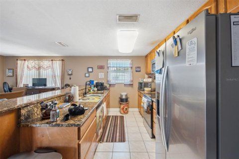 Casa en venta en Port Richey, Florida, 3 dormitorios, 160.35 m2 № 1578663 - foto 12