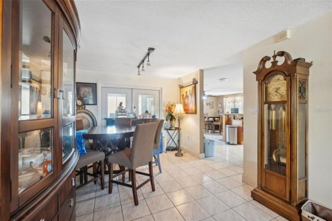 Casa en venta en Port Richey, Florida, 3 dormitorios, 160.35 m2 № 1578663 - foto 9