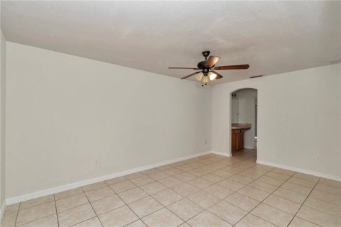 House in Ocala, Florida 3 bedrooms, 125.23 sq.m. № 1795514 - photo 10