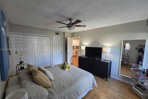 Купить кондоминиум в Уэстон, Флорида 2 спальни, 102.75м2, № 2040059 - фото 17