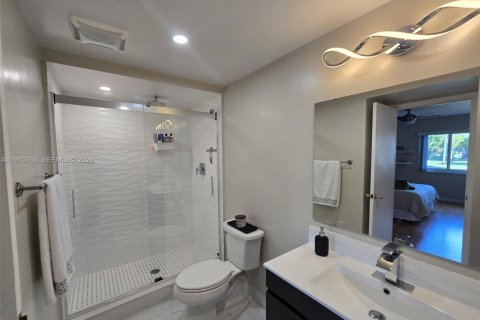 Купить кондоминиум в Уэстон, Флорида 2 спальни, 102.75м2, № 2040059 - фото 13