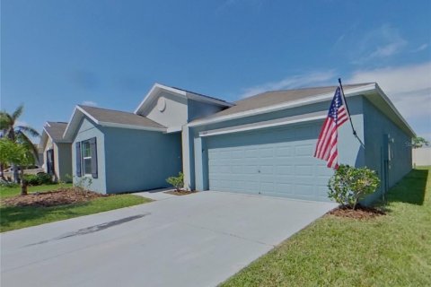House in Ruskin, Florida 4 bedrooms, 179.86 sq.m. № 1910964 - photo 1