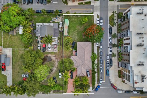 Commercial property in Homestead, Florida № 1807818 - photo 2