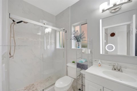 Casa en venta en Homestead, Florida, 3 dormitorios, 111.48 m2 № 2013708 - foto 14