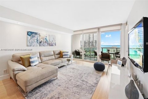 Снять в аренду кондоминиум в Санни-Айлс-Бич, Флорида 2 спальни, 126.07м2, № 2042573 - фото 3