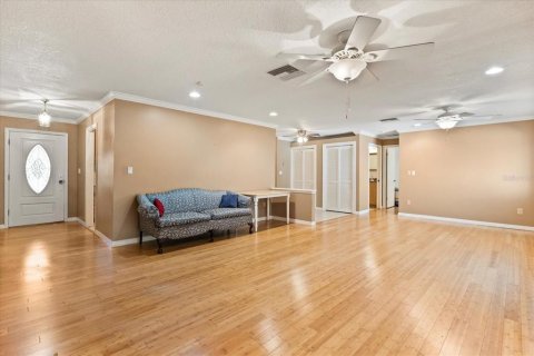 Casa en venta en Mount Dora, Florida, 3 dormitorios, 191.75 m2 № 1904869 - foto 6