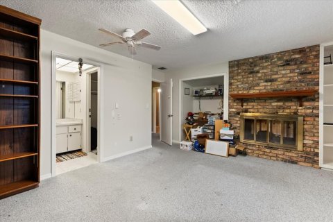 Casa en venta en Mount Dora, Florida, 3 dormitorios, 191.75 m2 № 1904869 - foto 17