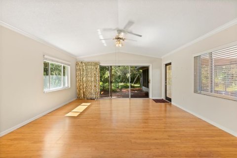Casa en venta en Mount Dora, Florida, 3 dormitorios, 191.75 m2 № 1904869 - foto 10