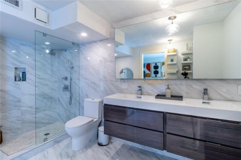 Copropriété à vendre à Tampa, Floride: 2 chambres, 144.93 m2 № 2429028 - photo 19