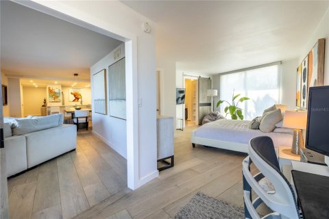 Copropriété à vendre à Tampa, Floride: 2 chambres, 144.93 m2 № 2429028 - photo 17