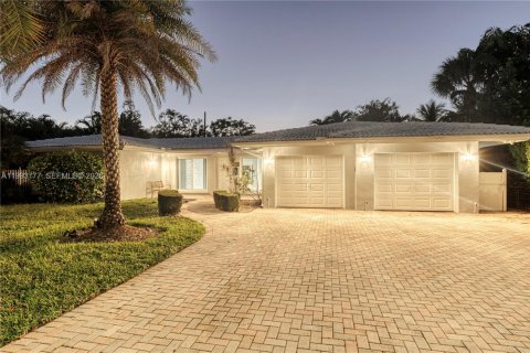 Villa ou maison à louer à Fort Lauderdale, Floride: 4 chambres, 214.33 m2 № 2055604 - photo 11