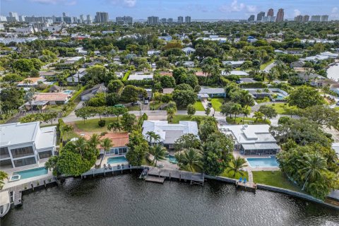 Villa ou maison à louer à Fort Lauderdale, Floride: 4 chambres, 214.33 m2 № 2055604 - photo 20