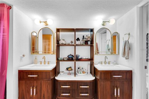 Copropriété à louer à Tierra Verde, Floride: 2 chambres, 146.79 m2 № 2266709 - photo 13