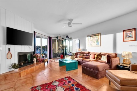 Copropriété à louer à Tierra Verde, Floride: 2 chambres, 146.79 m2 № 2266709 - photo 8