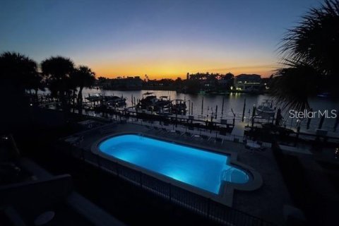 Copropriété à louer à Tierra Verde, Floride: 2 chambres, 146.79 m2 № 2266709 - photo 25