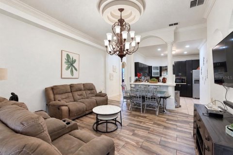 Villa ou maison à vendre à Davenport, Floride: 4 chambres, 178.28 m2 № 2430302 - photo 6