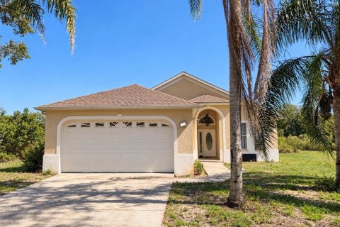 Villa ou maison à vendre à Davenport, Floride: 4 chambres, 178.28 m2 № 2430302 - photo 3
