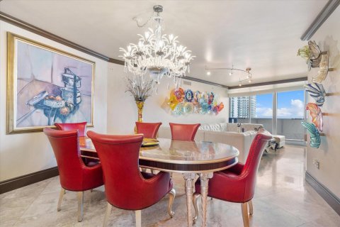 Condominio en venta en Hollywood, Florida, 3 dormitorios, 244.05 m2 № 2191111 - foto 9