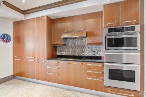 Condominio en venta en Hollywood, Florida, 3 dormitorios, 244.05 m2 № 2191111 - foto 18