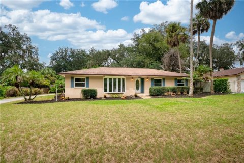 Villa ou maison à Oviedo, Floride 3 chambres, 160.26 m2 № 2362600