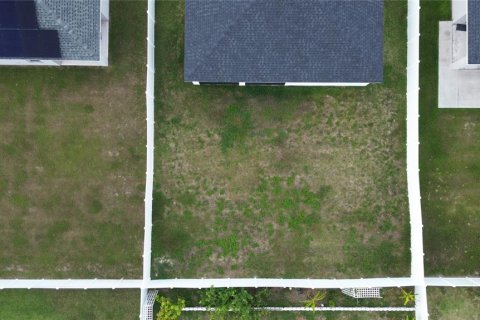 House in Polk City, Florida 3 bedrooms, 186.18 sq.m. № 1840598 - photo 3