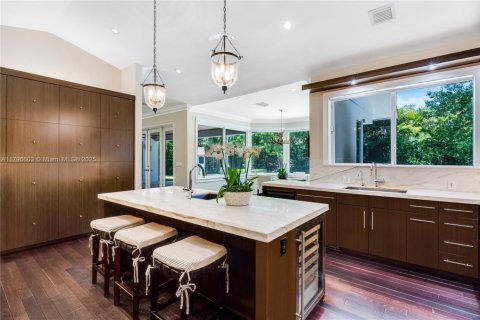 Купить виллу или дом в Пайнкрест, Флорида 5 спален, 492.85м2, № 1686145 - фото 8