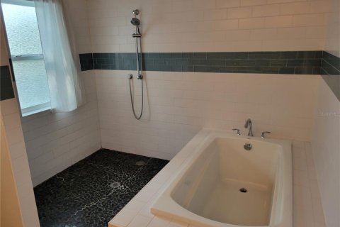 Townhouse in Orlando, Florida 3 bedrooms, 180.69 sq.m. № 2091735 - photo 17