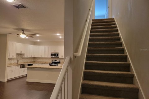 Townhouse in Orlando, Florida 3 bedrooms, 180.69 sq.m. № 2091735 - photo 14