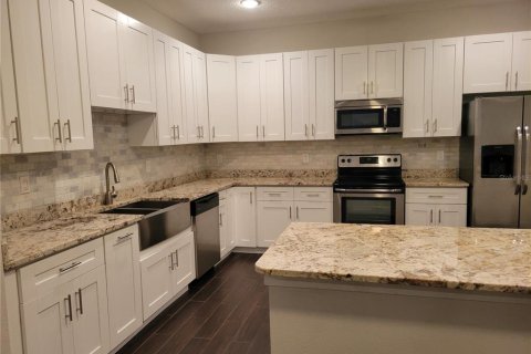 Townhouse in Orlando, Florida 3 bedrooms, 180.69 sq.m. № 2091735 - photo 6