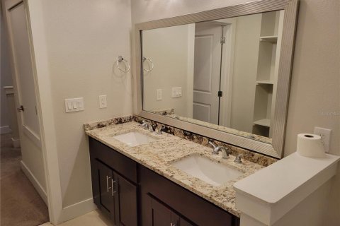 Townhouse in Orlando, Florida 3 bedrooms, 180.69 sq.m. № 2091735 - photo 23