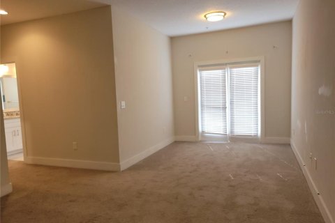 Townhouse in Orlando, Florida 3 bedrooms, 180.69 sq.m. № 2091735 - photo 15